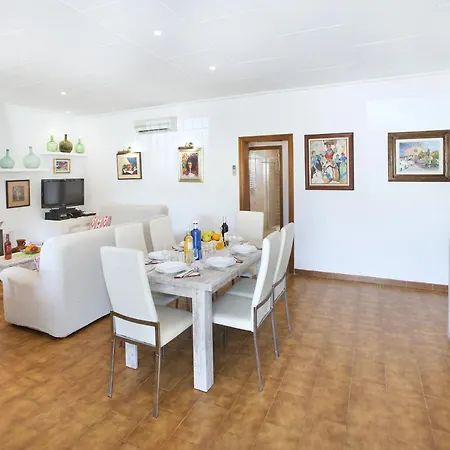 Villa Owl Tofol - Ideal For Family And Friends *