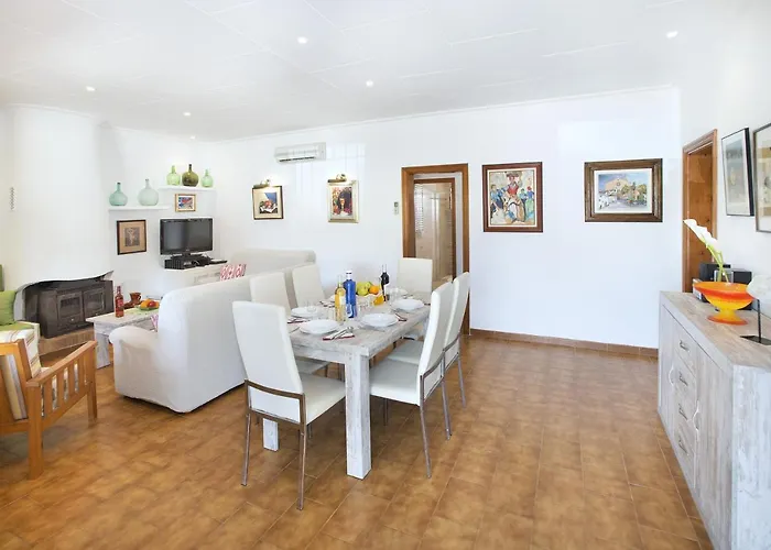 Villa Owl Tofol - Ideal For Family And Friends *